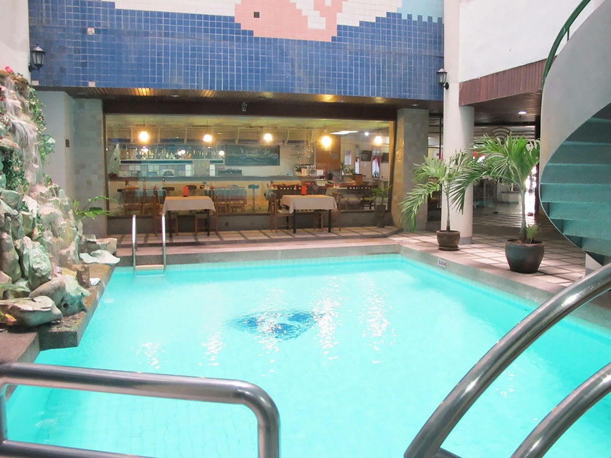 Diamond Beach Hotel Pattaya Esterno foto