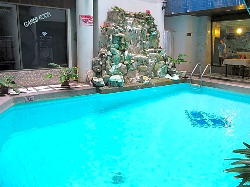 Diamond Beach Hotel Pattaya Esterno foto